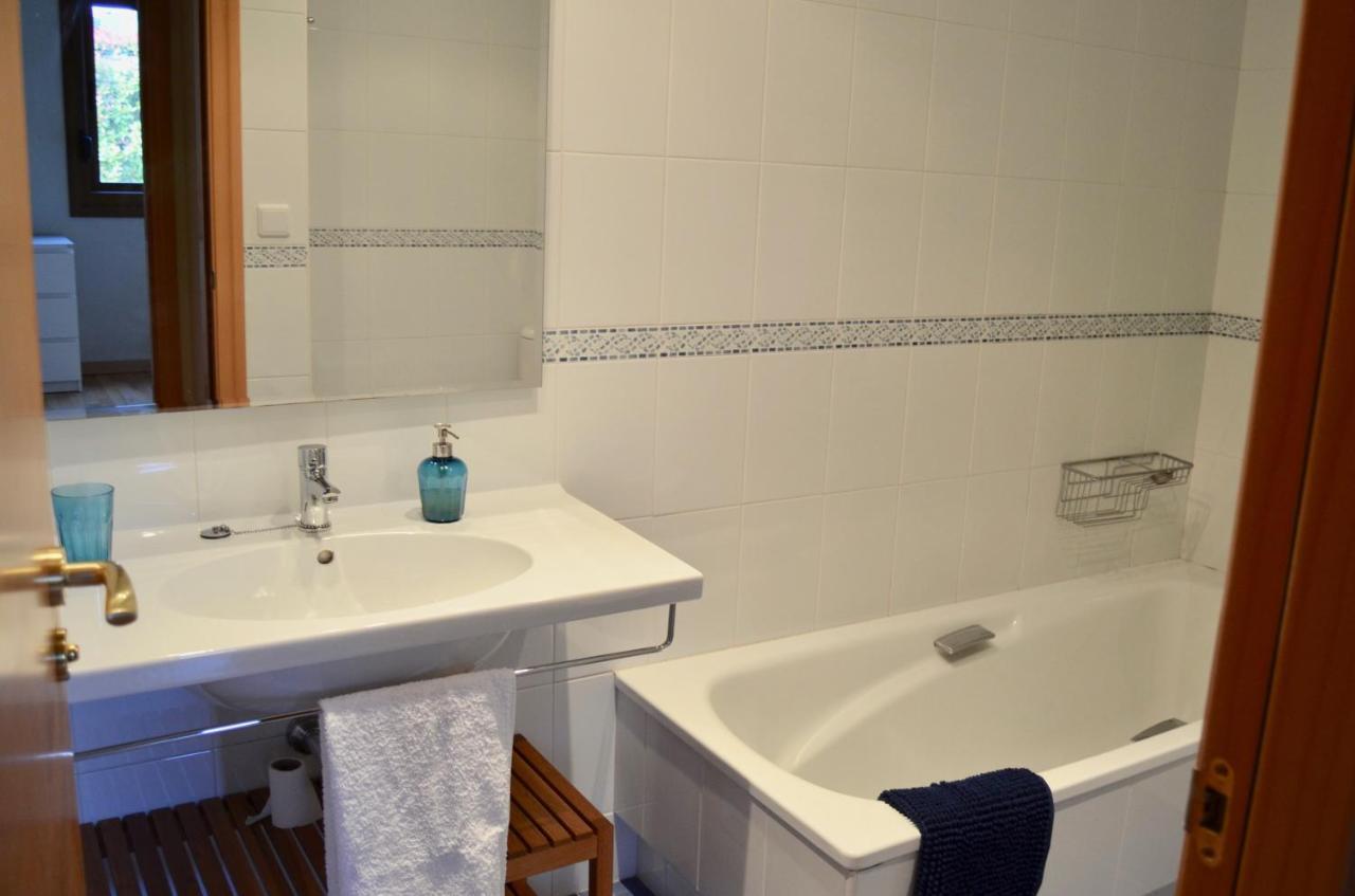Villa Precioso Adosado En Urbanizacion Con Campo De Golf Mino Esterno foto