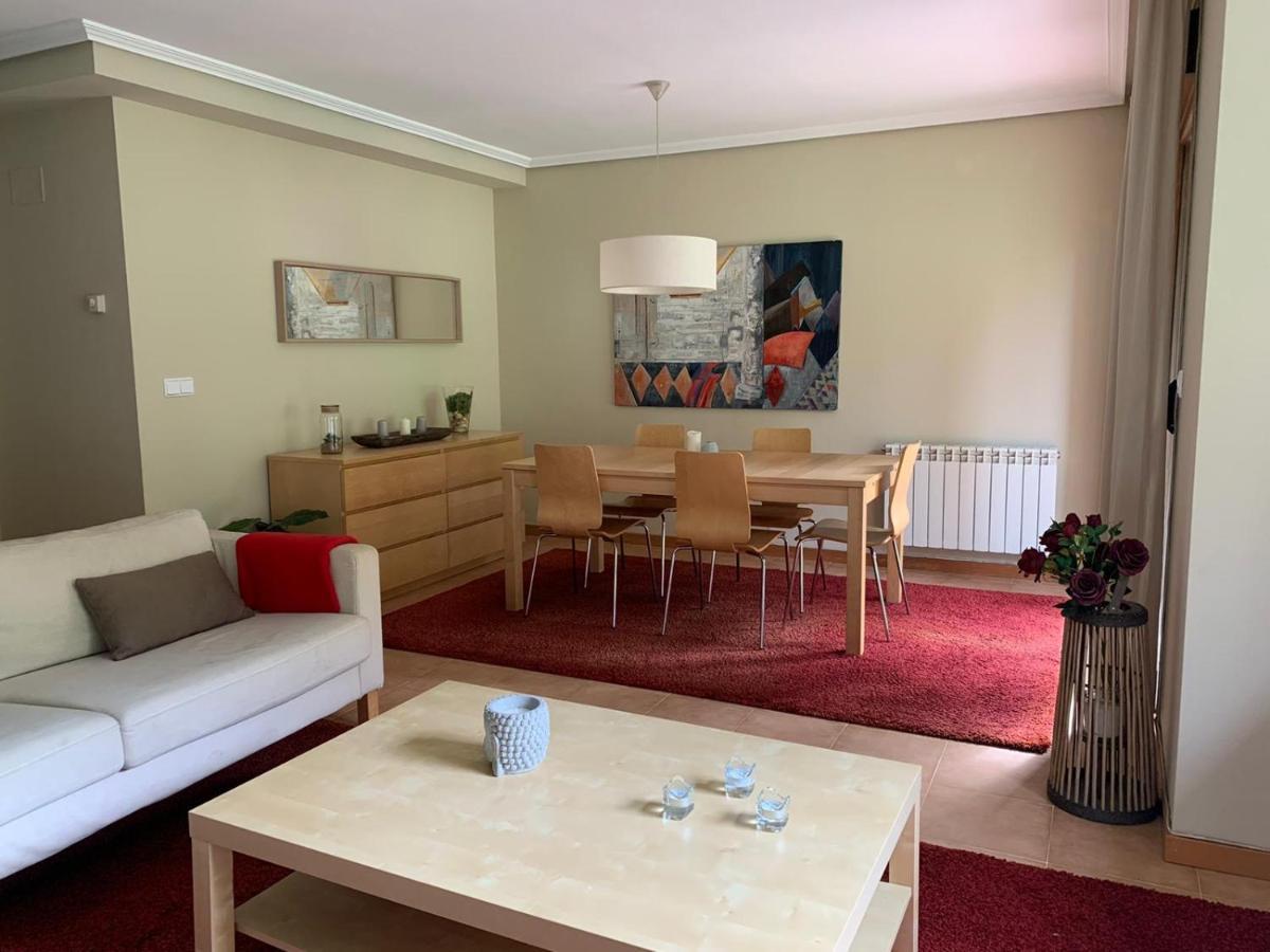 Villa Precioso Adosado En Urbanizacion Con Campo De Golf Mino Esterno foto